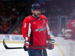 Вайсфельд: Овечкину, конечно, стоит остаться на сезон, чтобы побить рекорд Гретцки