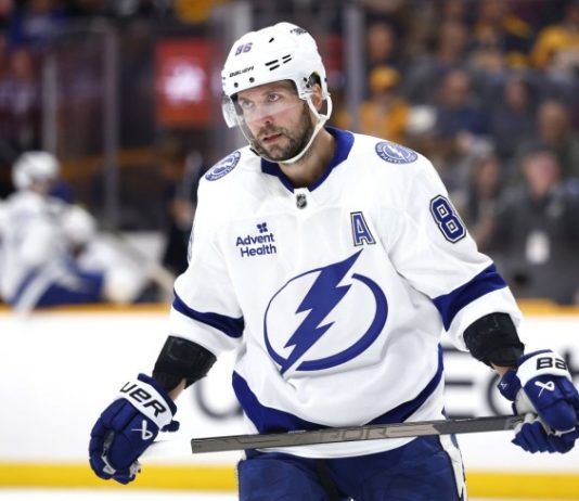 Владимир Крикунов считает, что Кучеров сможет забить 500 голов в НХЛ