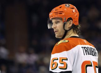 Защитник «Анахайма» Труба провёл 900 матчей в НХЛ